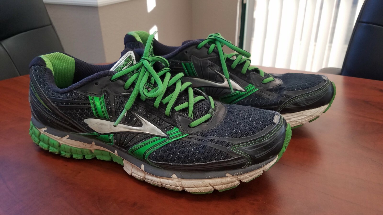 brooks adrenaline gts 14 mens white