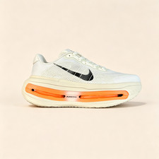 Nike Vomero Premium Sail/Black-Coconut Milk V...