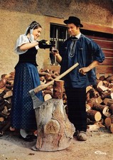 25 MONTBELIARD FOLKLORIC GROUP LE DIAIRI