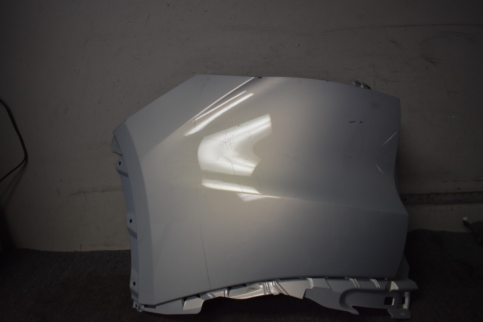 MASERATI BUMPER END CORNER LEFT SIDE OEM 670157365