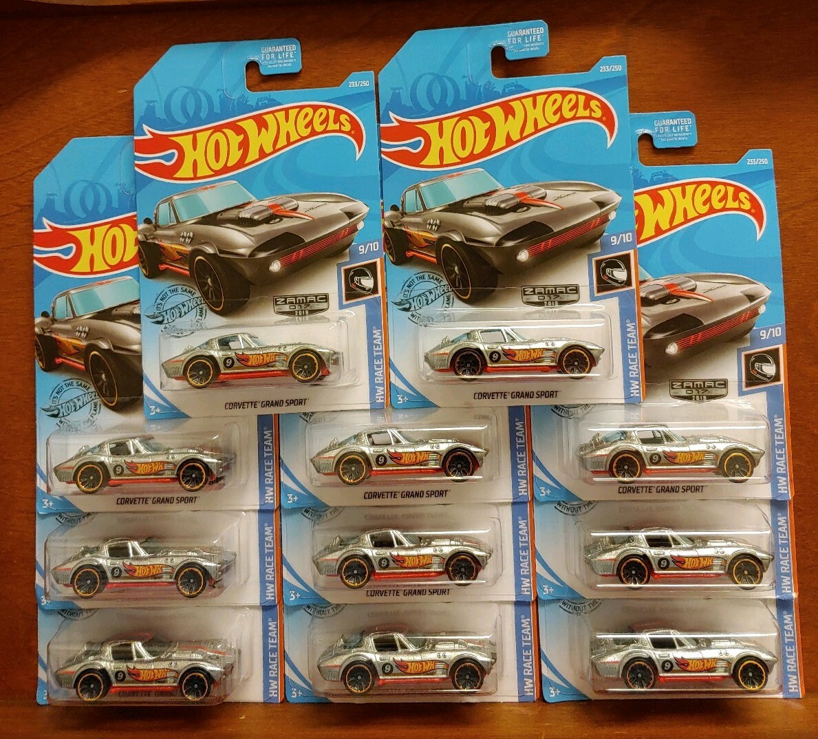 Hot Wheels 2019 ZAMAC Corvette Grand Sport HW Race Team Q case NEW