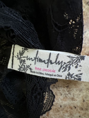 Intimately Free People 2 Pack Everyday Lace Longline Black Small - Picture 8 of 8