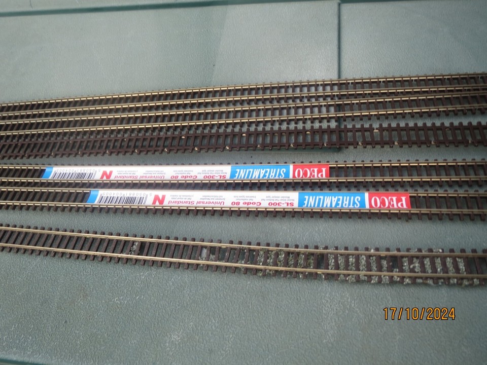N Gauge Track Metre Length x 5 + 1 used eBay