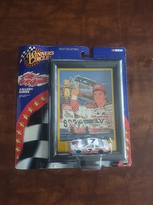 Winners Circle Sam Bass Nascar Gallery Series 1:64 . 2001