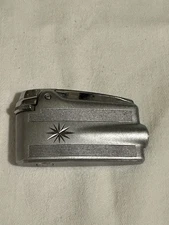 Vintage Ronson Varaflame Premier Lighter