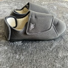 EUROPEAN SOFTEST Mens Sz 11 Wide Diabetic Slippers, Edema Adjustable Gray
