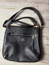 Coach Mae Black Pebbled Leather Crossbody Bag F34823 Gold Hardware Zip Closure
