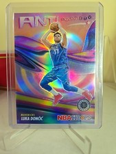 2023-24 Nba Hoops Premium Stock - Anti-Gravity Luka Dončić #4 Silver Prizm
