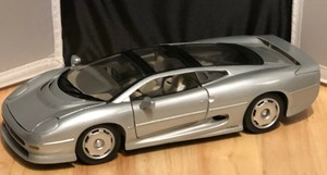 maisto special edition jaguar xj220