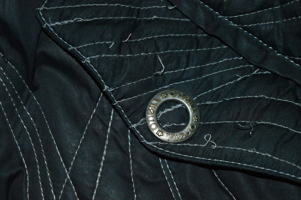 Chaqueta Bomber O'Neill Rider Desarrollada Negra Acolchada Cuello Alto - Mediana  Foto 2 de 4