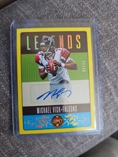 2023 Panini Legacy - Legends Yellow Autographs #135 Michael Vick /15 (AU)