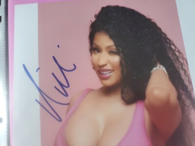 NICKI MINAJ SIGNED 8X10 PINK BRA & PANTIES