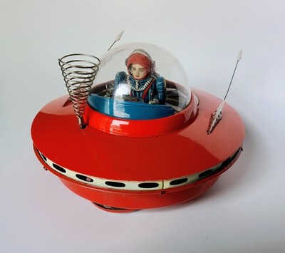 Vintage Yoshiya Japan Flying Saucer 1950's Tin Battery Operated