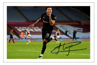 Player Jesse Lingard West Ham Kit JESSE LINGARD Signed Autograph