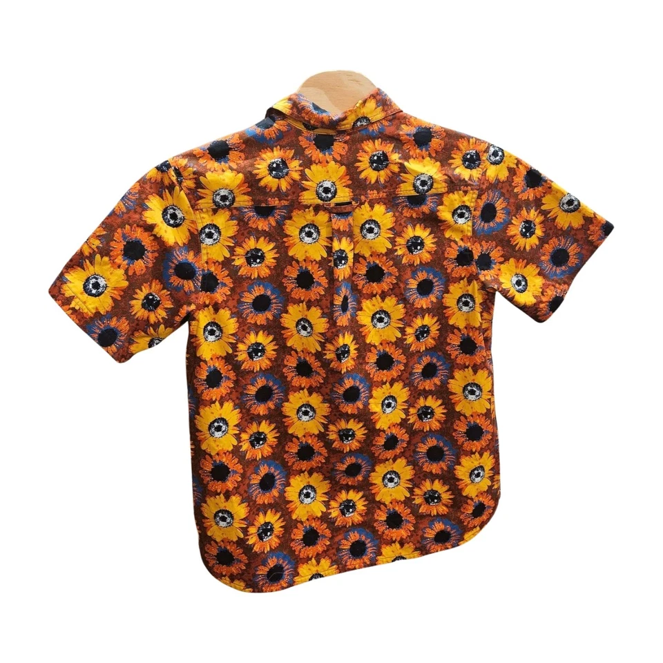 Camisa Nike SB Skateboarding Manga Corta Botones Floral Para Hombre Mediana Usada en Excelente Condición Foto 3 de 4