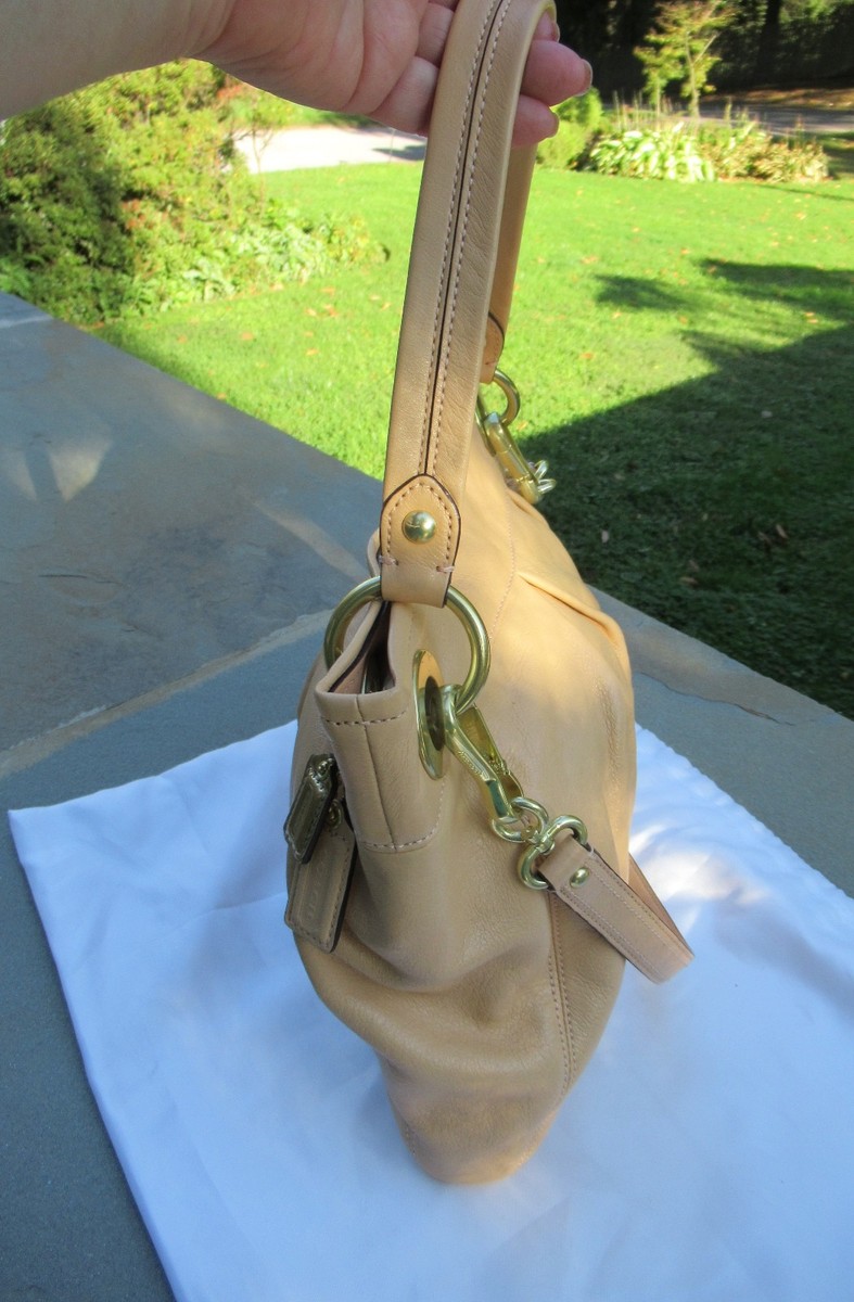 NWT Coach Madison Pleated Leather Hippie Handle/Convertible