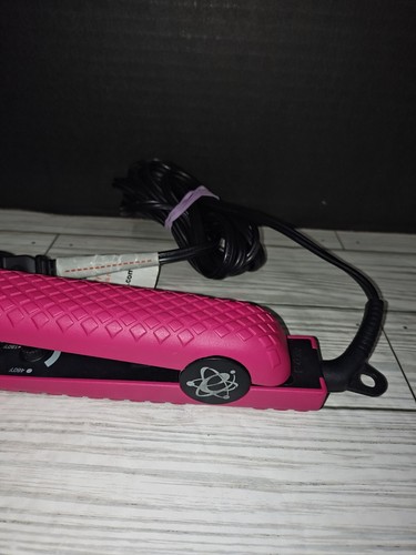 The New Evolution CFS-8 Valelectric Flat Iron Crazy Pink 1.25” - Picture 4 of 9
