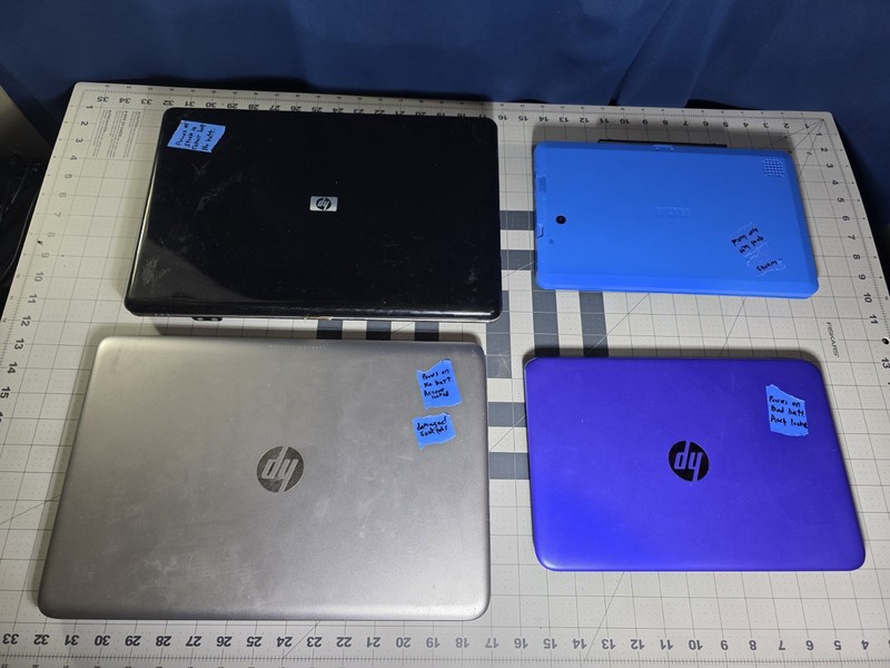 Lot Of 4 Laptops/Tablets For Parts: HP & RCA. Some Damage/Flaws/Locked Mixed