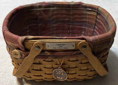2006- 25th Longaberger Bee Sales Achievement Basket W/ Liner And Plastic Insert