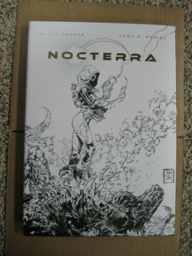 Nocterra #1 Edición Limitada Firmado Coleccionistas Tapa Dura HC Scott Snyder Tony Daniels - Imagen 8 de 10