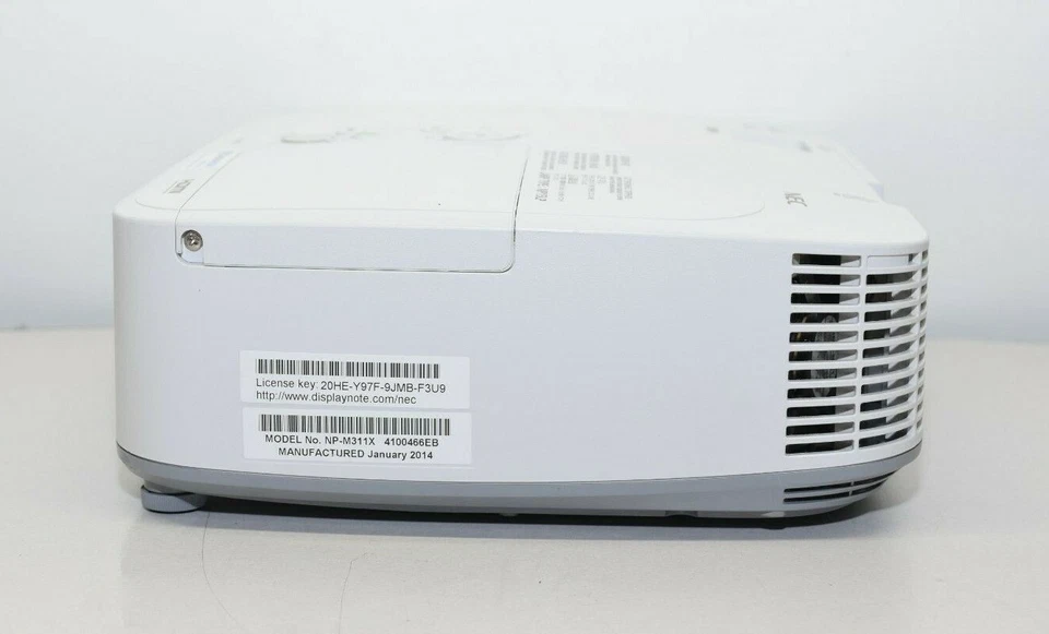 NEC NP-M311X LCD Projector 3100 Lumens HDMI XGA 2700 Used Lamp Hours - Image 4 of 4