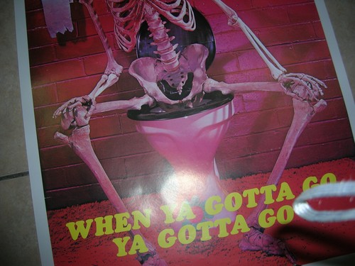 AFFICHE WHEN YOU GOT TO GO YOU GOT TO GO 1974 HUMOUR DARGIS GOTH SKELTON - Photo 3/5