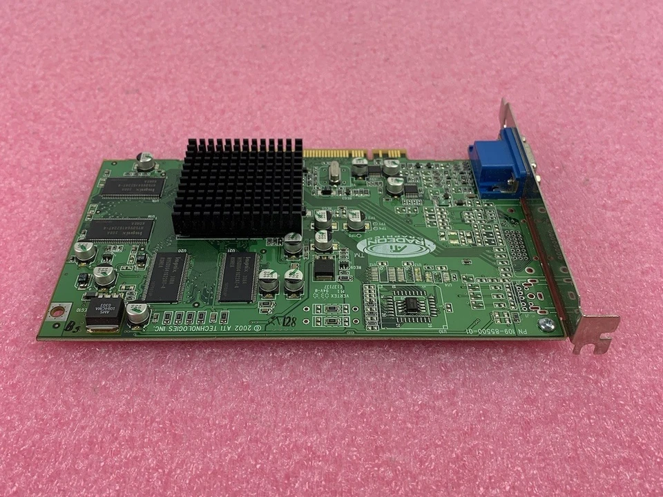 Tarjeta de gráficos de video ATI Radeon 7000 32MDDR 109-85500-01 Foto 4 de 4