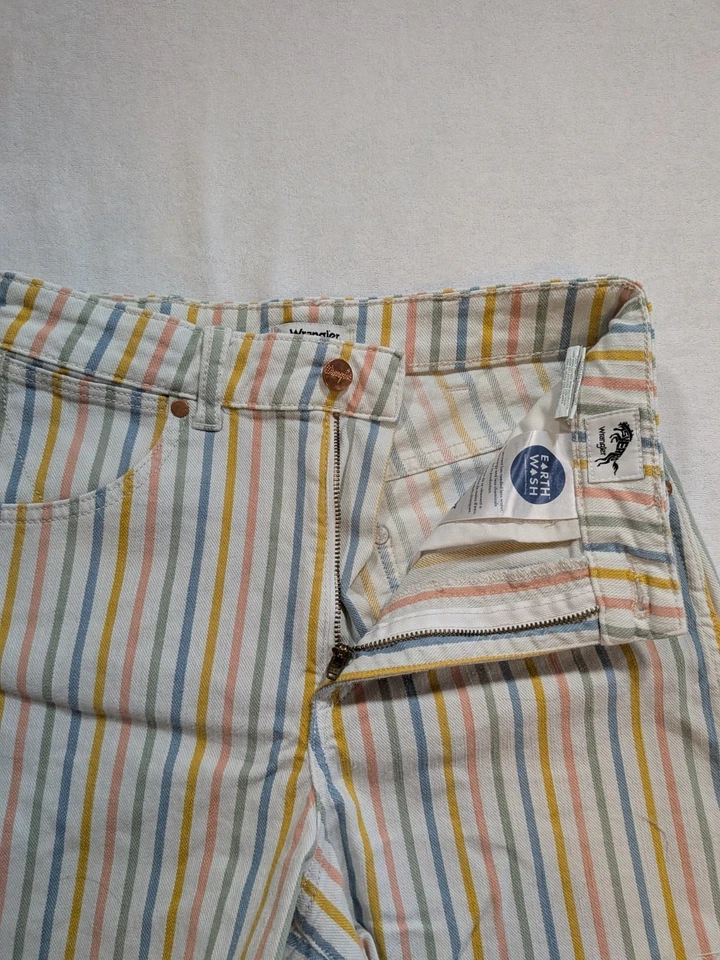 Pantalones Cortos Wrangler Arco Iris Rayas Cintura Alta Talla 26 Mezcla Algodón Foto 3 de 4