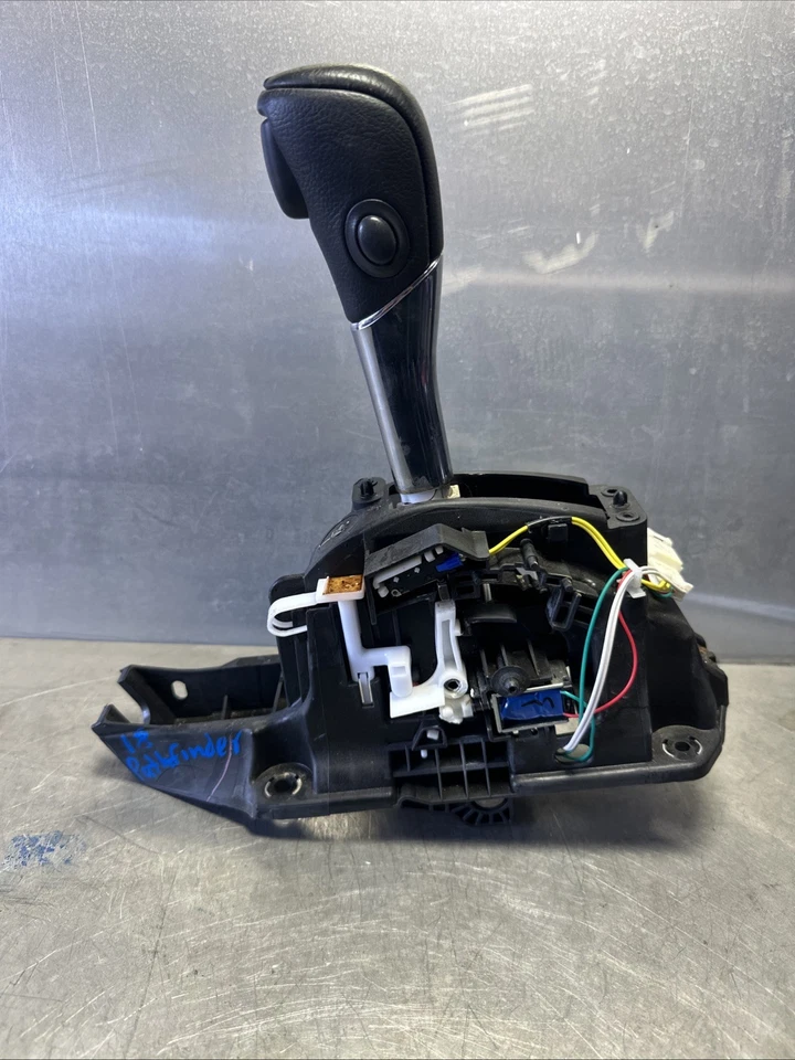 Nissan Pathfinder 2013-2020 transmisión automática conjunto de palanca de cambios de piso OEM Foto 2 de 4