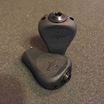 DRT VARIAL WCZ Flat Knob in Black × Original Titanium Cap