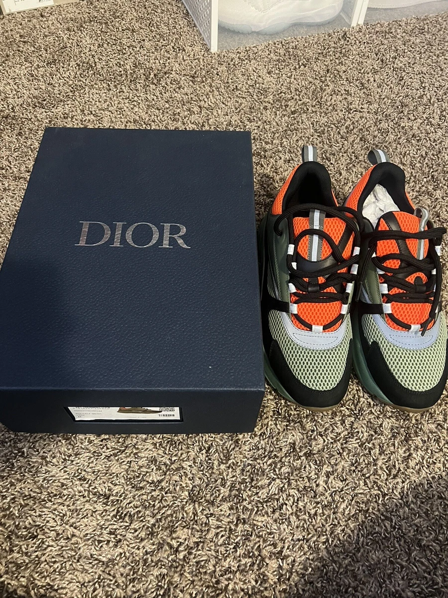 Dior B22