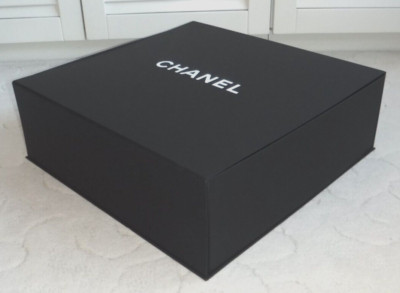 Original XXL Chanel Karton Magnet Box - 48 x 46 cm groß / 16 cm hoch - Schwarz