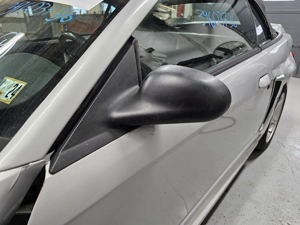 Espejo retrovisor de puerta izquierdo usado se adapta a: Ford Mustang 2000 eléctrico izquierdo grado A Foto 2 de 4