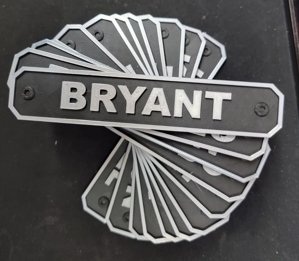 Husky Caja de Herramientas Logo Placa de Identificación Personalizada Insignia Repuesto  Foto 2 de 2