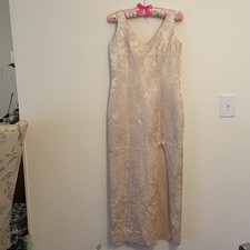 Vntg Metallic Brocade Evening Gown Champagne High Slit Size M Madmen Glamour