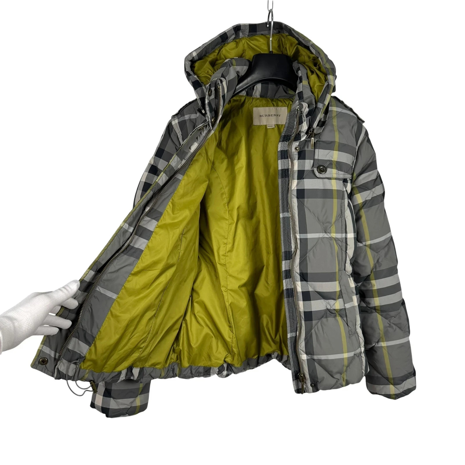 Burberry Down Puffer Jacket Checkered Hooded size… - image 11