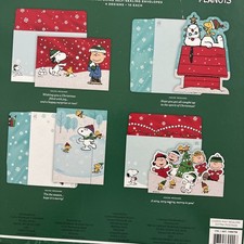 Hallmark Holiday Cards PEANUTS Set of 4 Designs 8 Cards with Envelopes