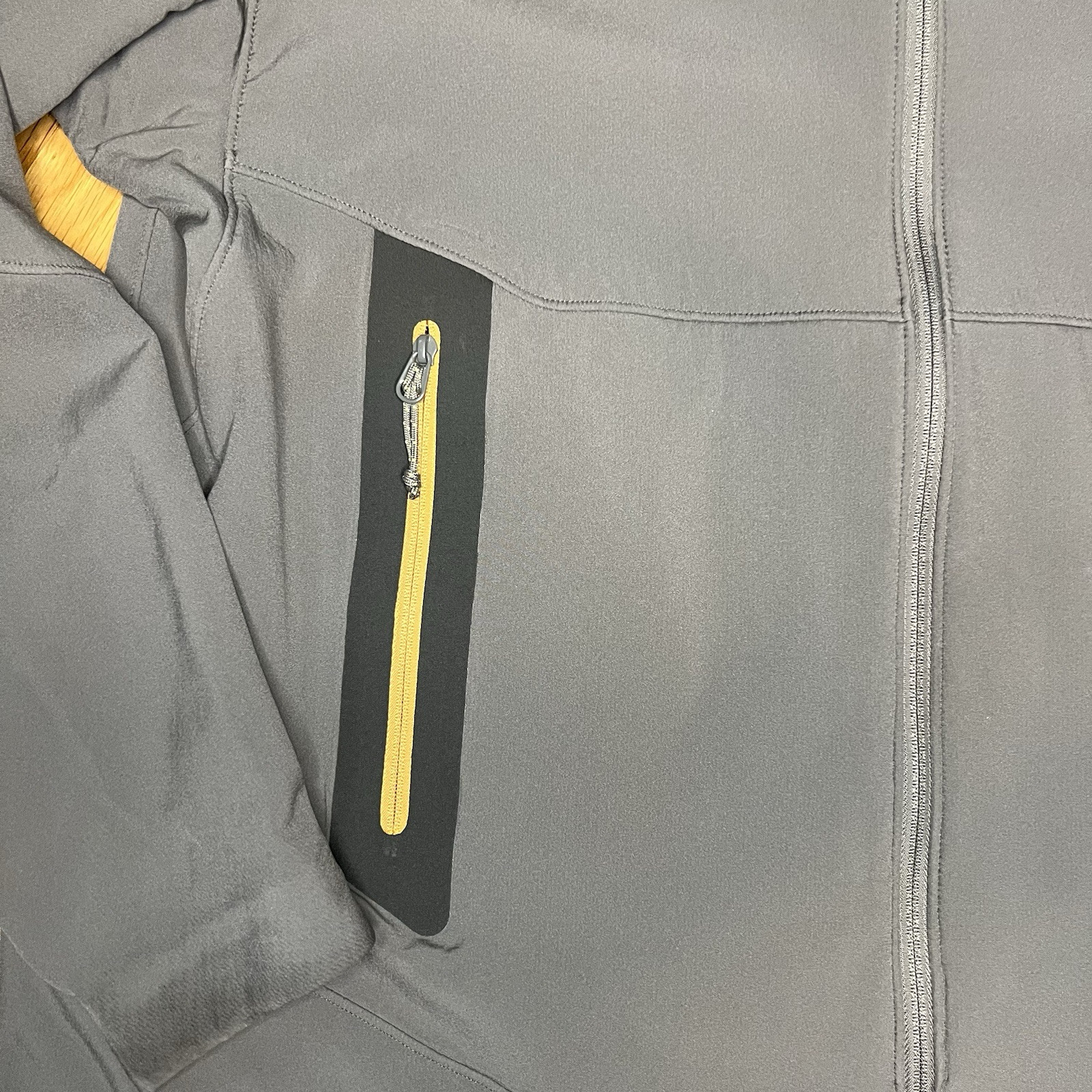 Giacca uomo Arc'teryx Griffon Polartec foderata in pile taglia XL modello 6384