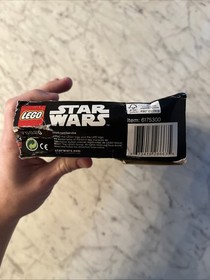 LEGO Star Wars Elite TIE Fighter Pilot Buildable Figures 75526  New Sealed Read