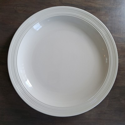 Jasper Conran-Wedgwood-Casual Cream-Round Serving Dish-Platter-Plate 17''