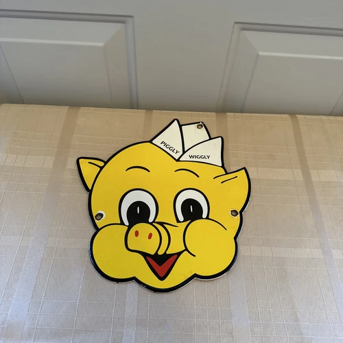 Piggly Wiggly Grocers Vintage Porcelain Enamel Metal Sign