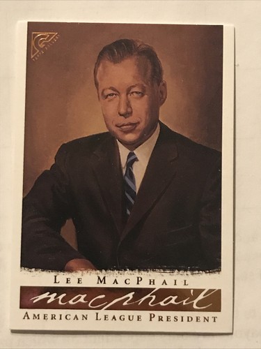 Lee Macphail #40 2003 Topps Gallery HOF card