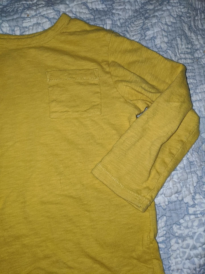 Baby gap Boys Sz. 4 Mustard Yellow Long Sleeved Tee. Cute, Comfortable - Image 2 of 4