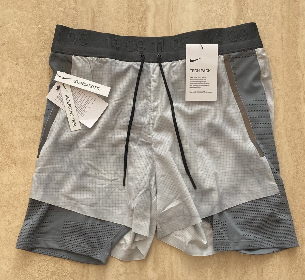 tour yellow off white