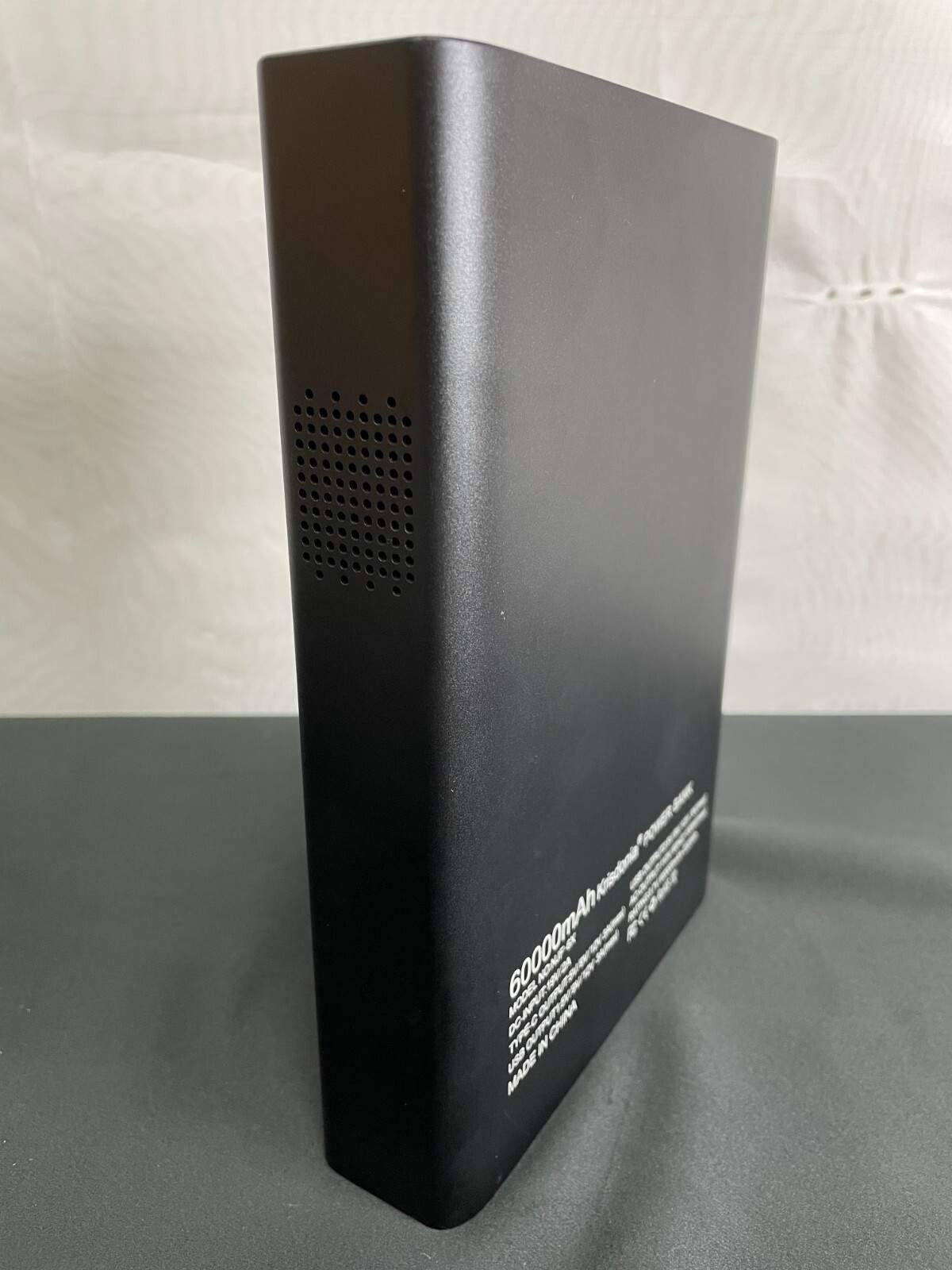 Krisdonia NJF-6X Black 60000mAh AC Outlet Portable Laptop Charger Power Bank