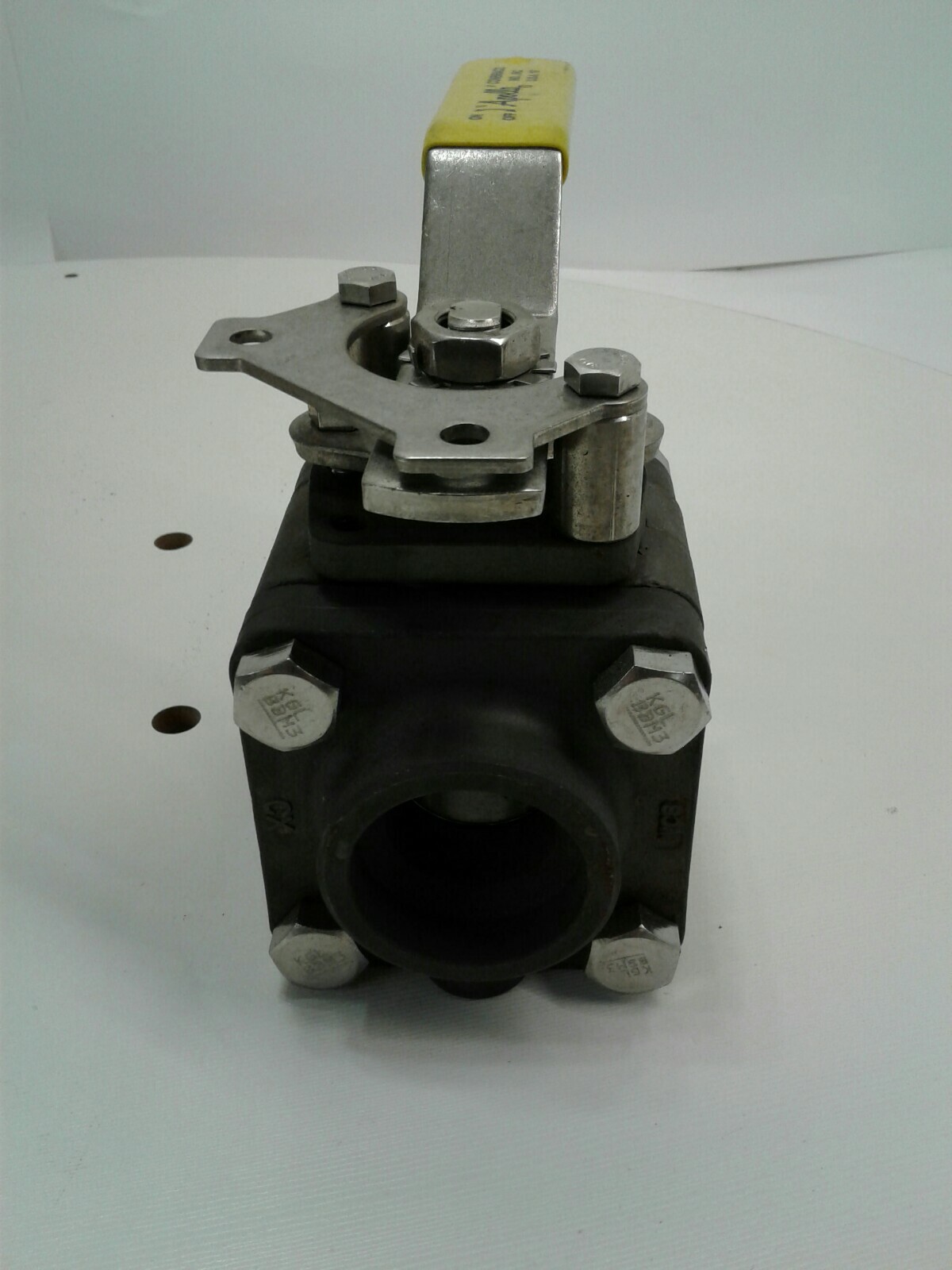 Apollo 83B-247-24 Ball Valve 1-1/2