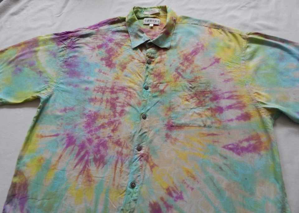 Camisa Tie Dye Púrpura Azul Manga Corta Abotonada - 2XL Para Hombres Hecha a Mano Rayón XXL Foto 4 de 4