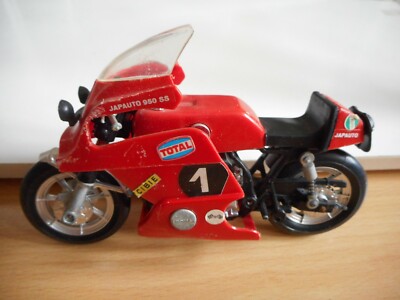 Polistil Honda Japauto 950 SS in rot auf 1:15