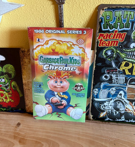 LOOK! Garbage Pail Kids! Series 3 Chrome Hobby (2020) factory sealed box! WOW!