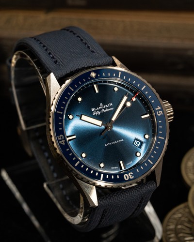 Blancpain Fifty Fathoms Bathyscaphe 5000-0240-O52A Full Set 2021 VG Condition